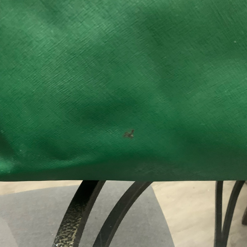 Tory Burch Emerald Green Leather Tote with Gold Accents - Picture 6 of 9